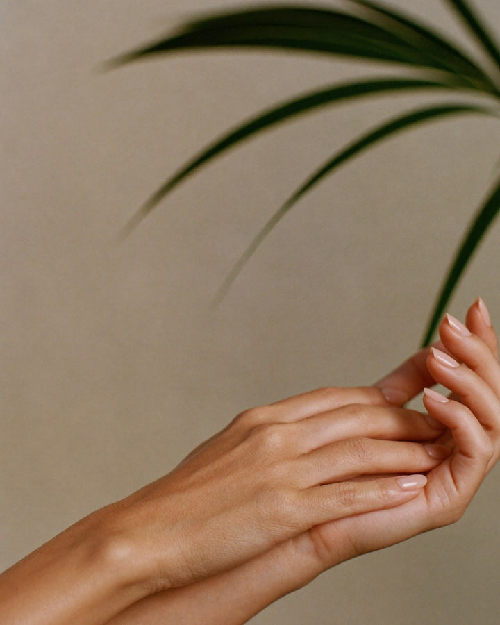 Add On: Hands / Décolletage – Skin Needling